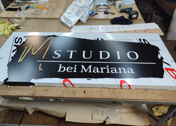 ➤ Таблички на замовлення ✔️ адресна, укриття, вихід, офісні на двері, будинок, кабінет ✔️ замовити табличку світлодіодну з номером, адресою ☎️ 063 451-72-47